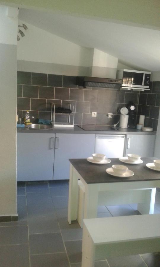 Bienvenue Au Centre Ville Arles Appartement Buitenkant foto